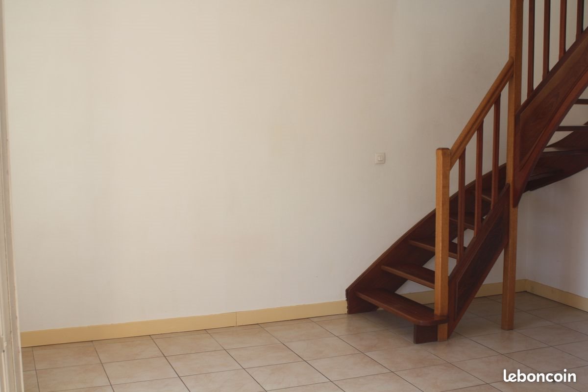 Appartement à louer, 75m², Maron