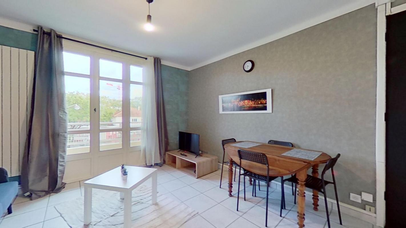 Appartement à louer, 56m², Lyon 8ème