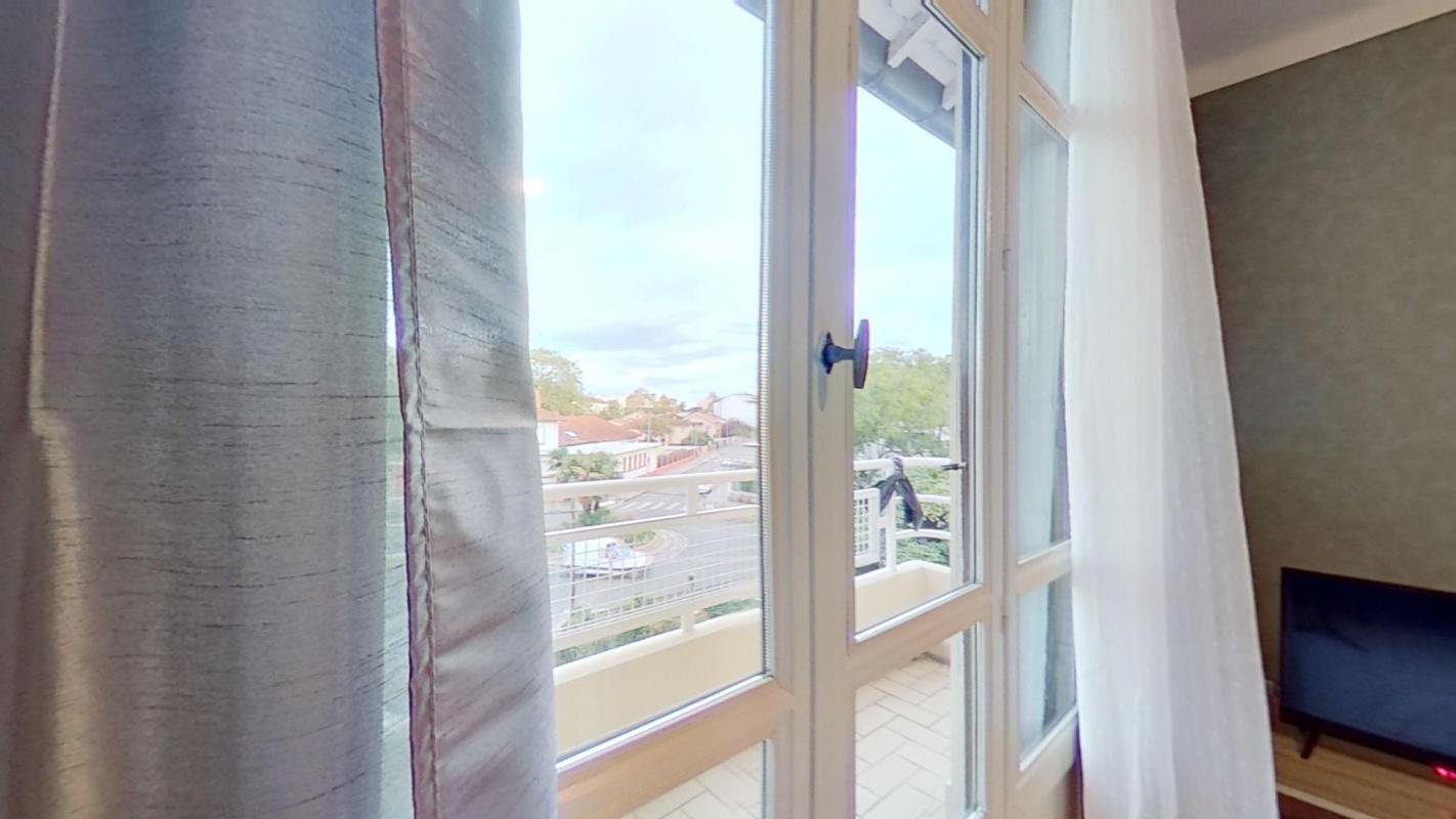 Appartement à louer, 56m², Lyon 8ème