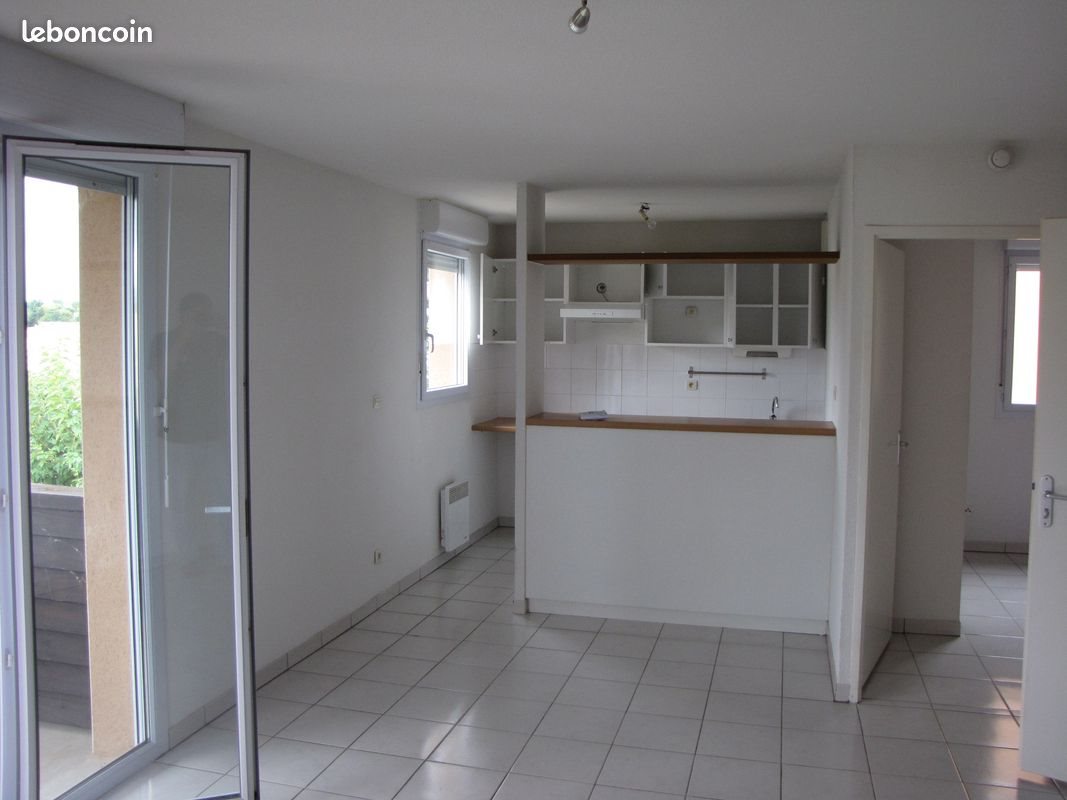 Appartement à louer, 46m², Saint-Sulpice