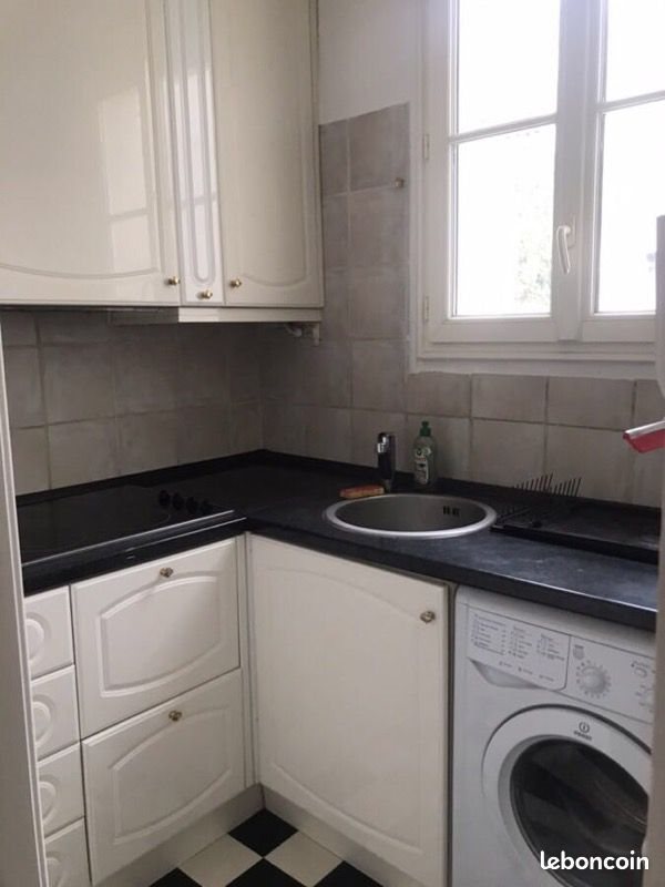 Appartement à louer, 27m², Paris 16ème