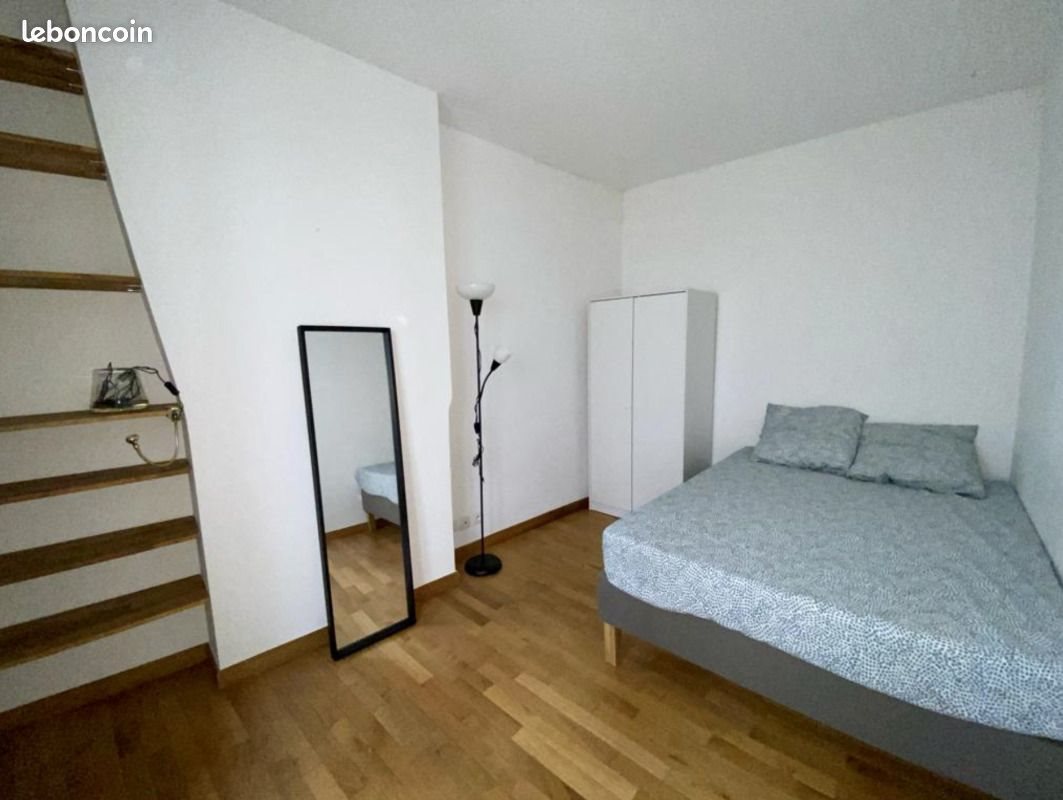 Appartement à louer, 46m², Paris 18ème