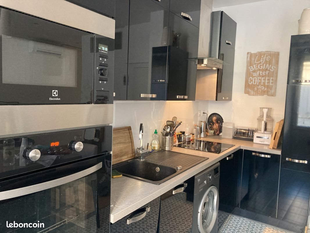 Appartement à louer, 60m², Marseille 4ème