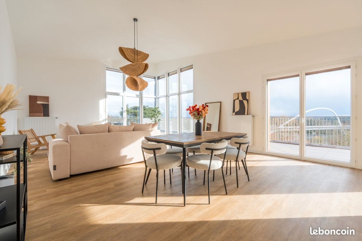 Appartement à vendre, 122m², Orléans