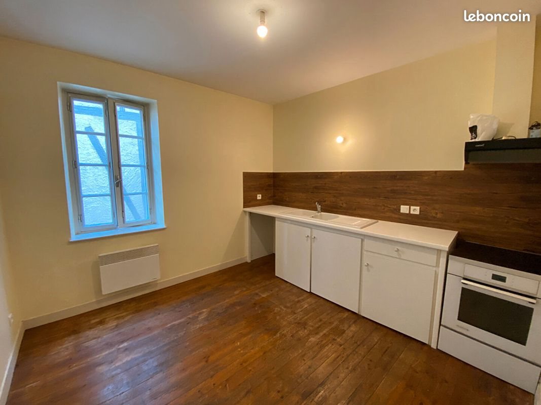 Appartement à louer, 86m², Montricoux