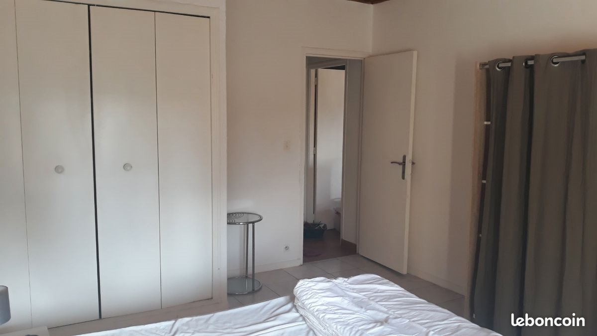 Appartement à louer, 77m², L'Isle-sur-la-Sorgue