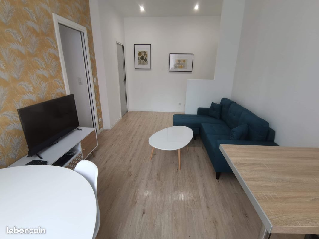 Appartement à louer, 33m², Reims