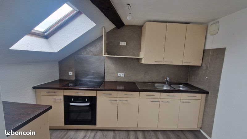 Appartement à louer, 60m², Rives