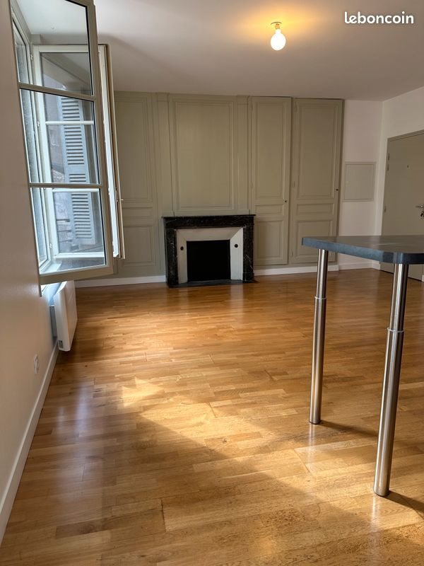 Appartement à louer, 58m², Tours