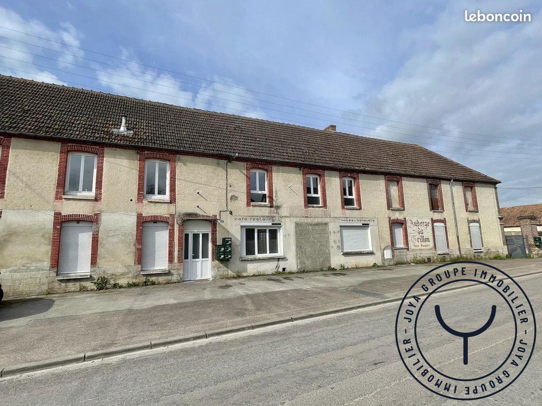 Appartement à vendre, 495m², Saint-Just-Sauvage