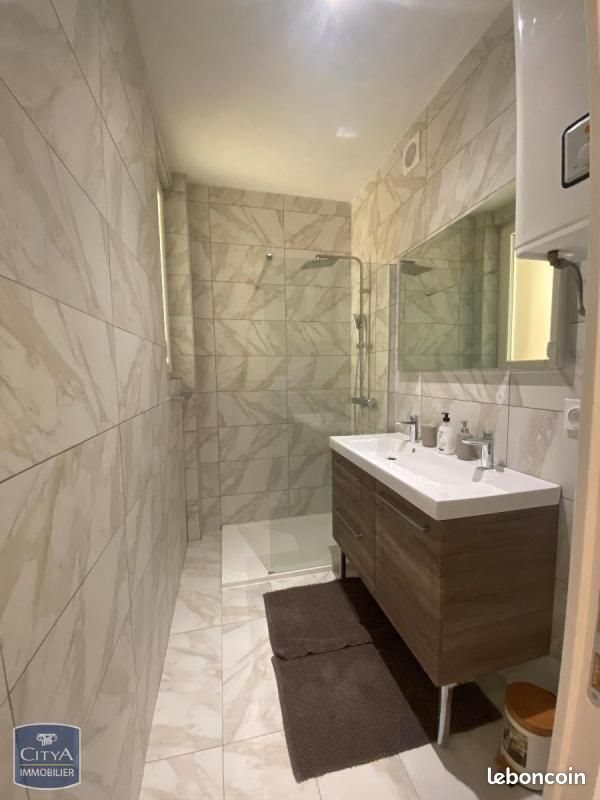 Appartement à louer, 51m², Saint-Etienne