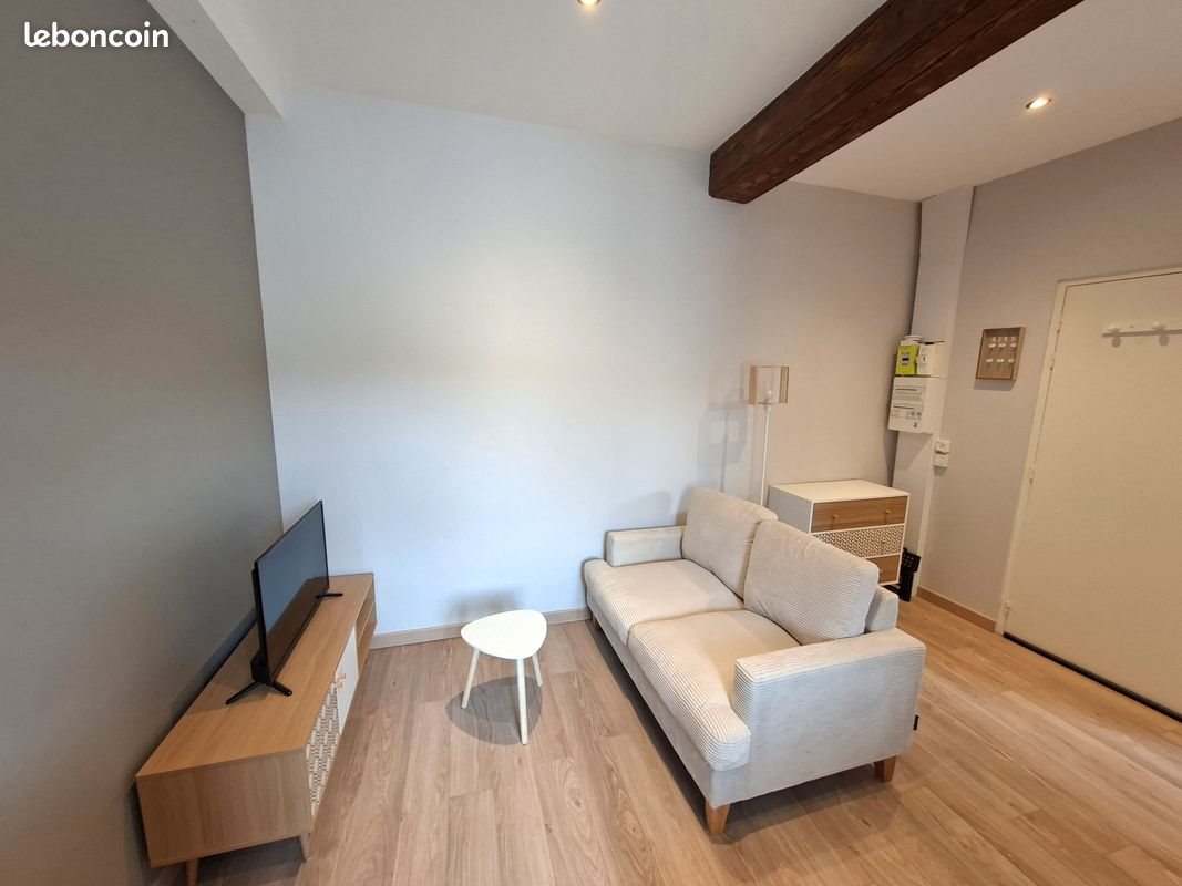 Appartement à louer, 23m², Miribel