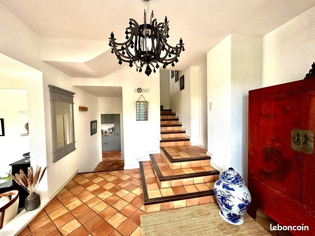 Maison à vendre, 245m², Divonne-les-Bains