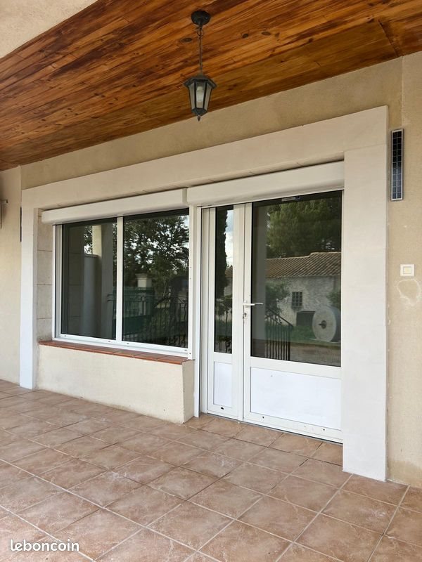 Appartement à louer, 65m², Aureille