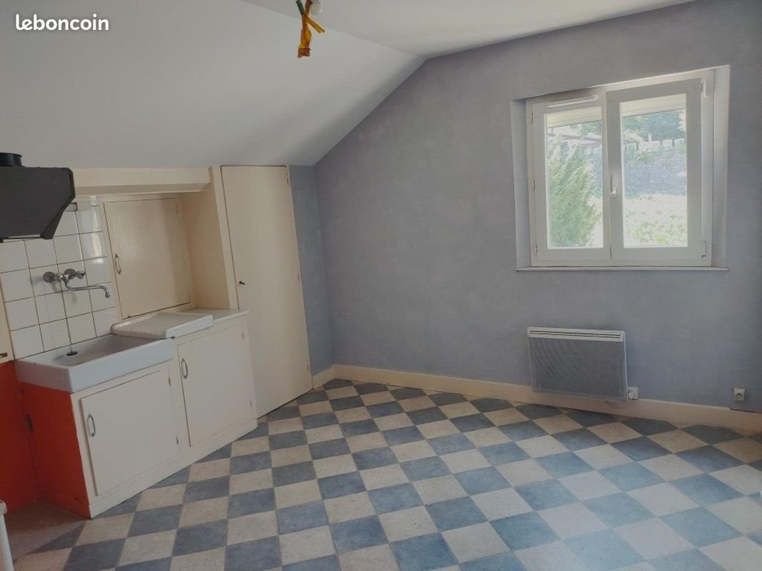Appartement à louer, 68m², Salins-les-Bains