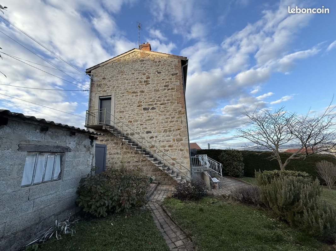 Maison à vendre, 90m², Saint-Genest-Lerpt