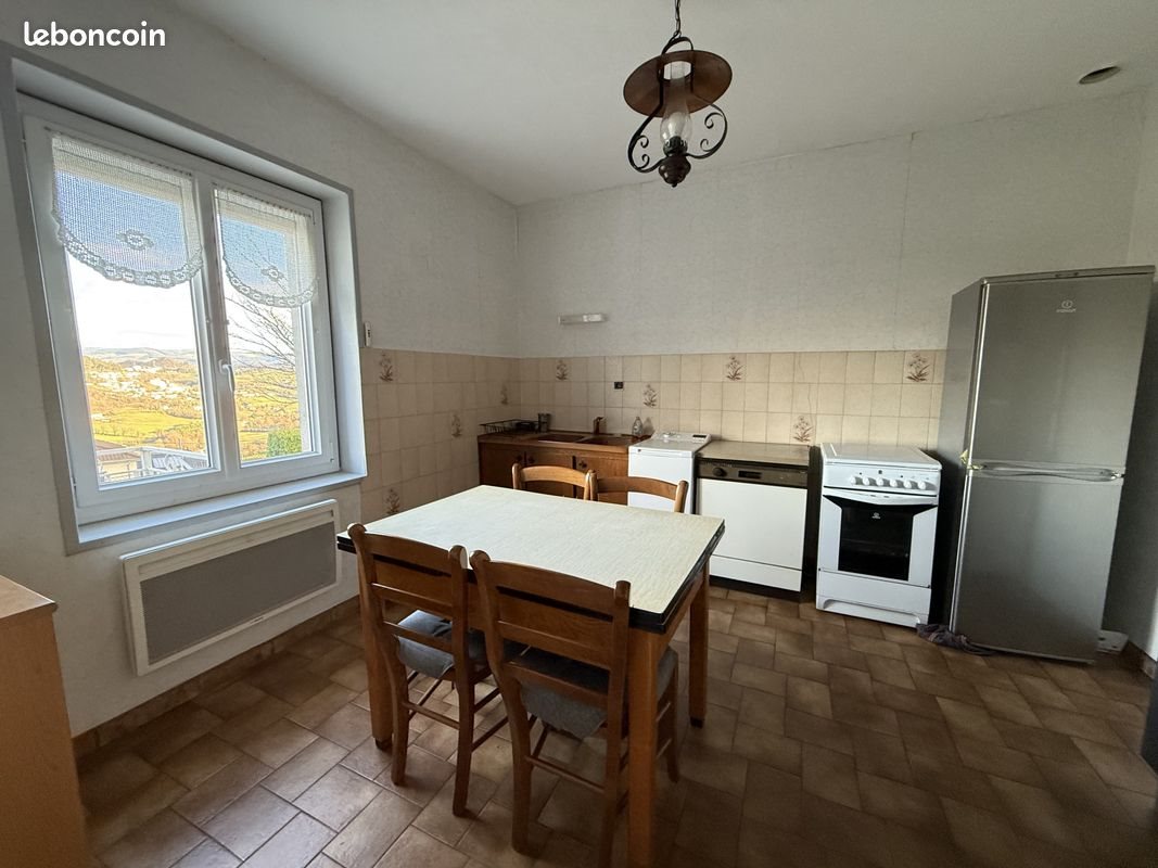 Maison à vendre, 90m², Saint-Genest-Lerpt