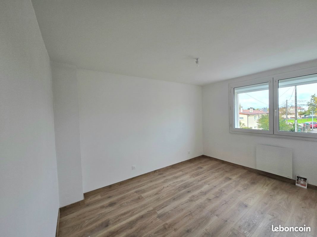 Appartement à louer, 65m², Metz