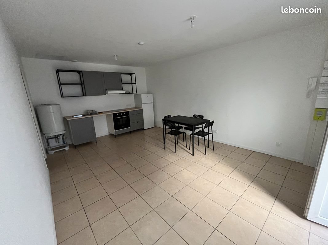 Appartement à louer, 34m², Bessèges