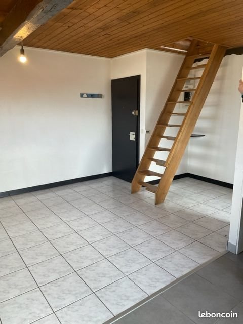 Appartement à louer, 28m², Viuz-en-Sallaz