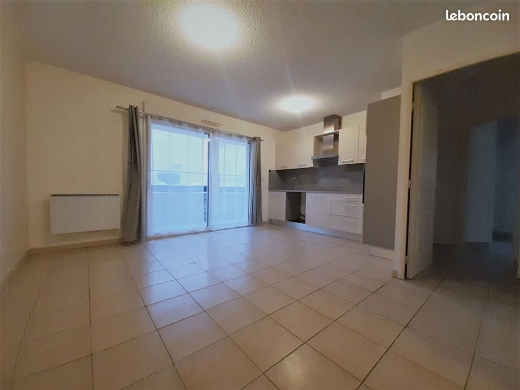 Appartement à louer, 55m², Pézenas