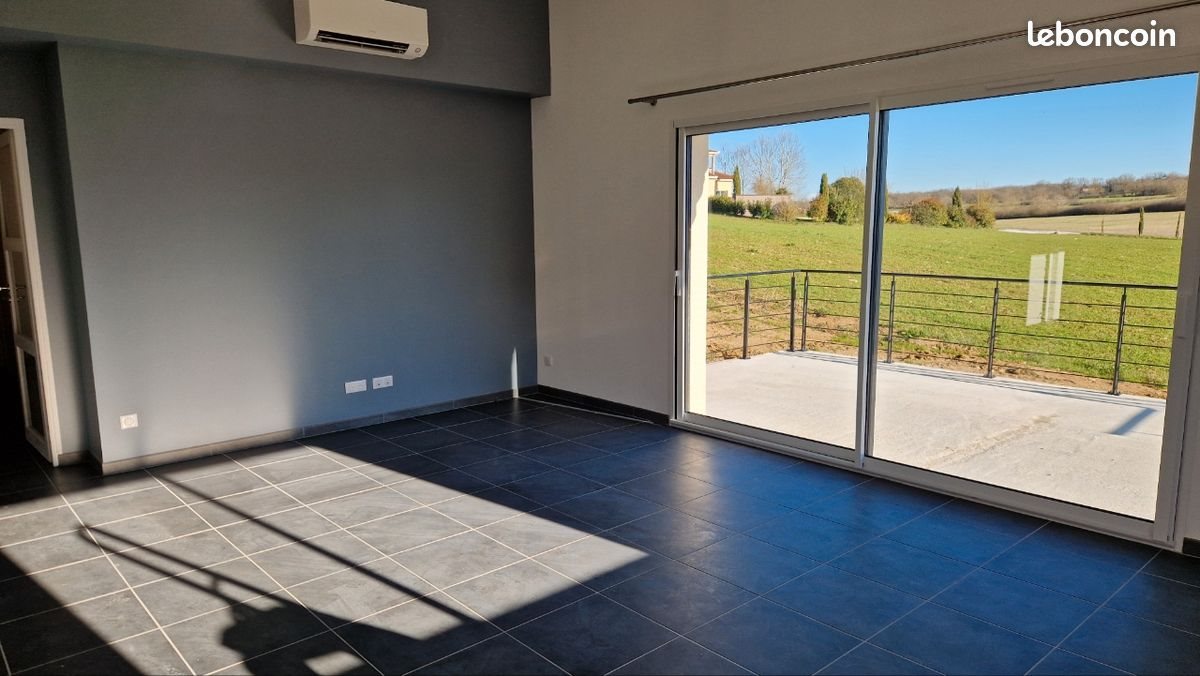 Maison à louer, 100m², Savignac