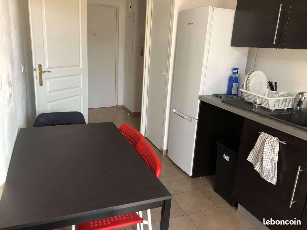 Appartement à louer, 19m², Lille
