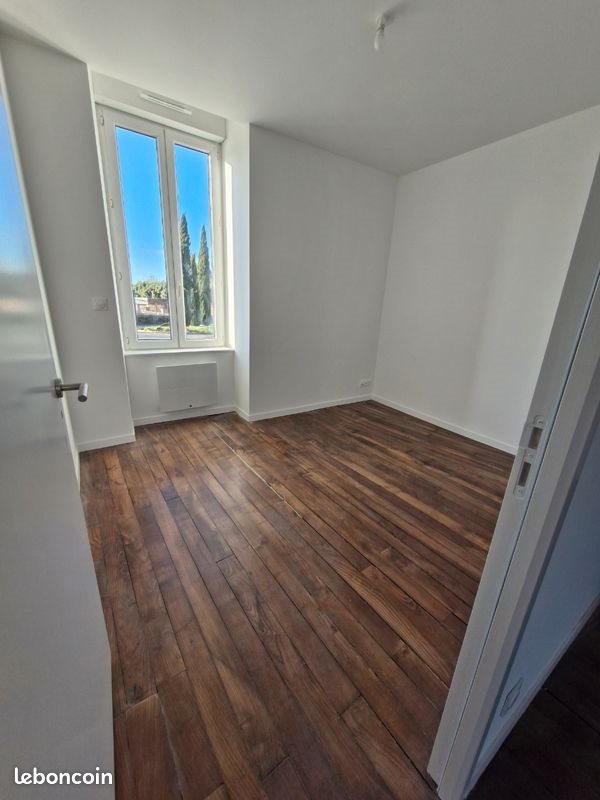 Appartement à louer, 44m², Saint-Hilaire-du-Harcouët