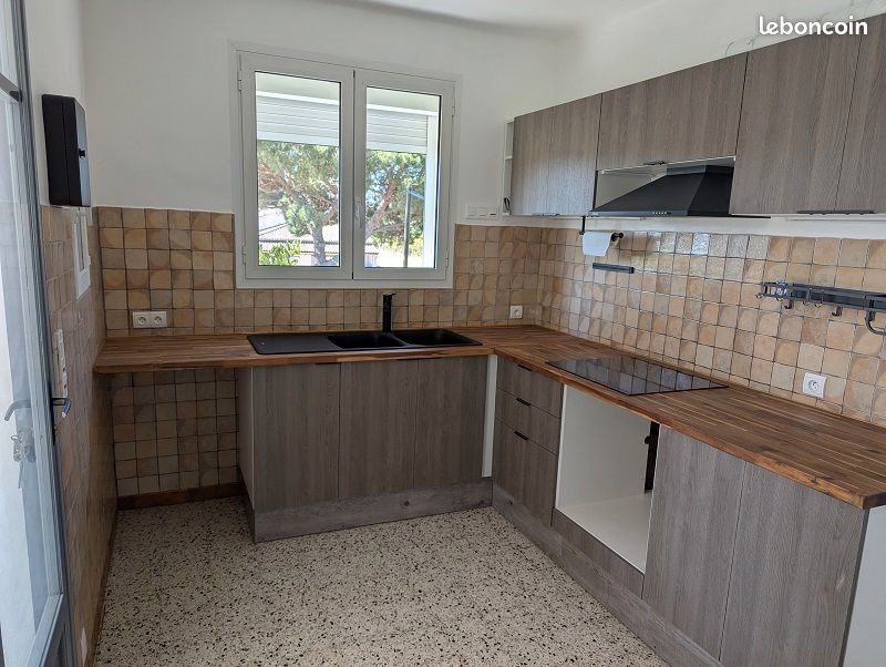 Appartement à louer, 110m², Peyrolles-en-Provence