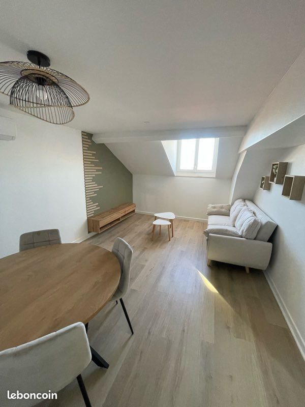 Appartement à louer, 42m², Roanne