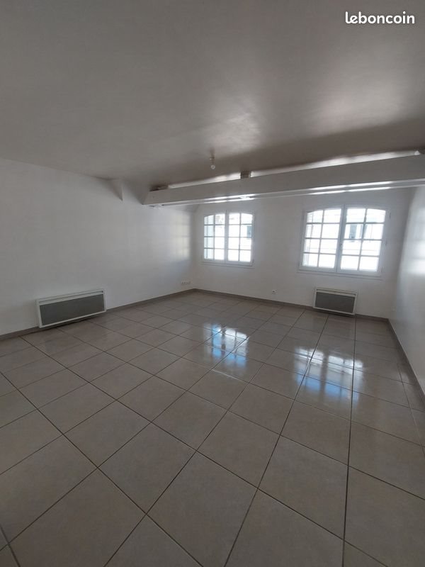 Appartement à louer, 55m², Oloron-Sainte-Marie