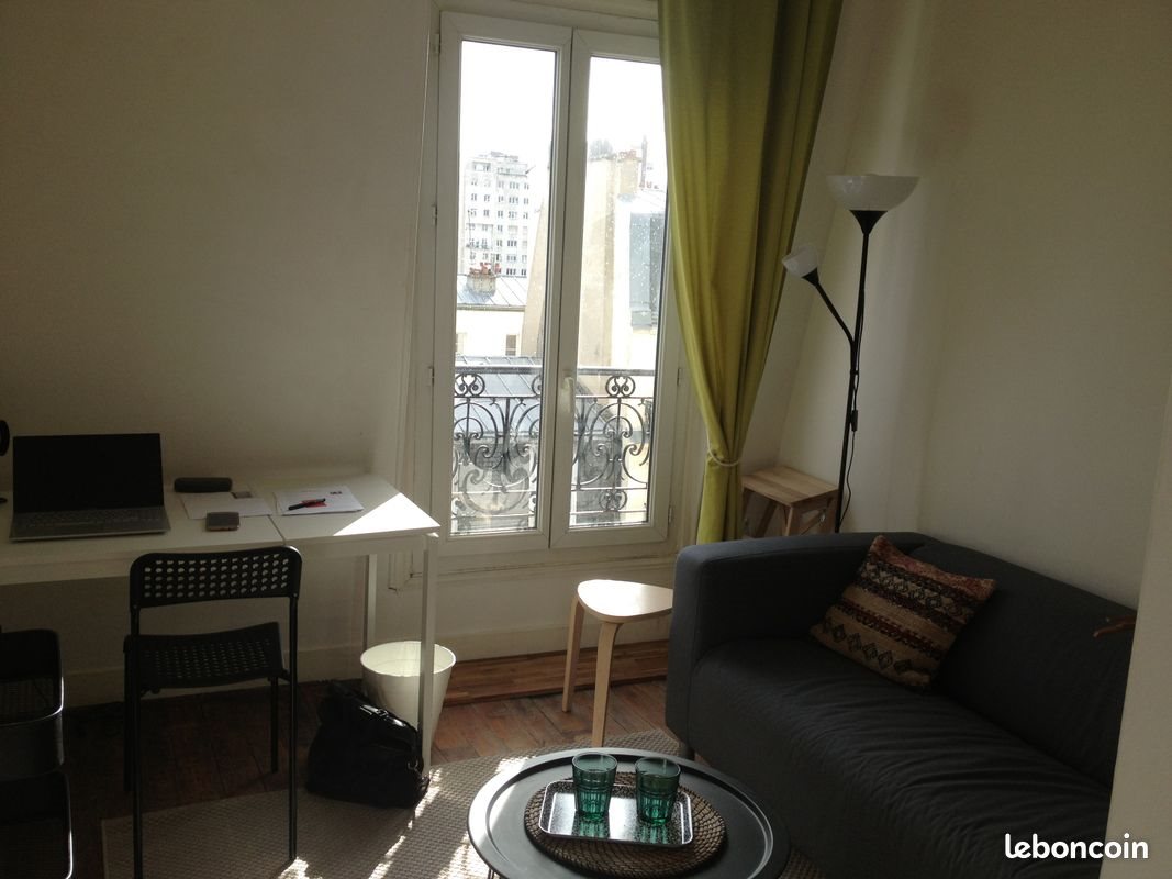 Appartement à louer, 21m², Paris 18ème