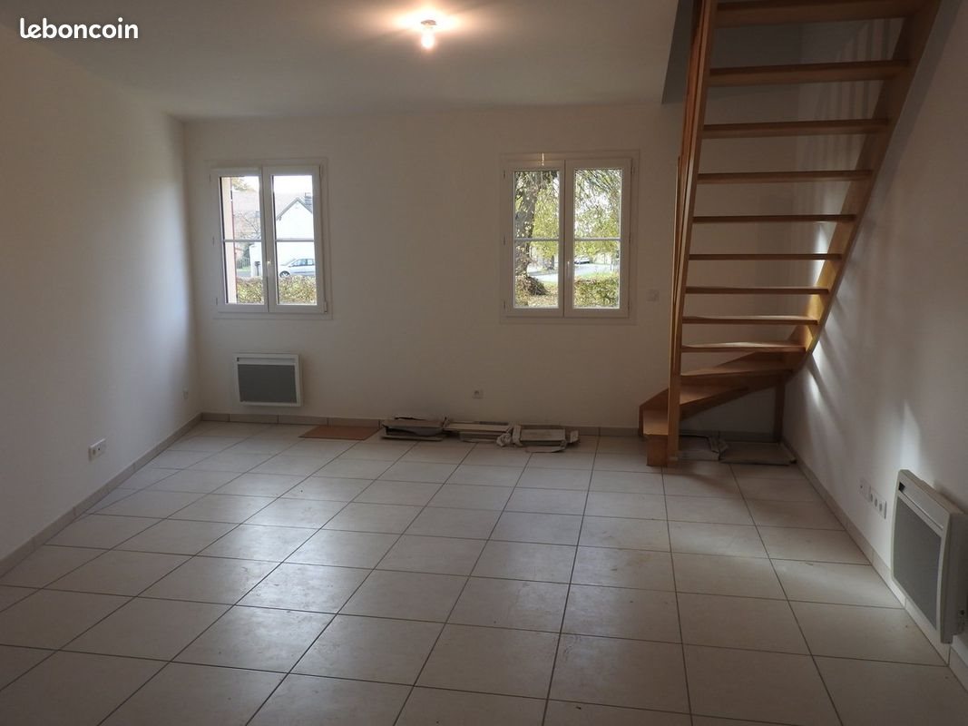 Maison à louer, 52m², Houdan