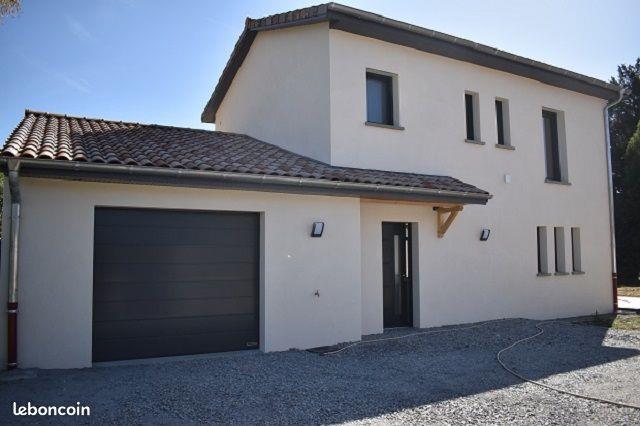 Maison à louer, 123m², Igé