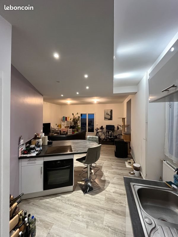 Appartement à louer, 82m², Saint-Romain-en-Jarez