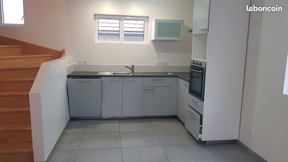 Maison à louer, 95m², Cusy