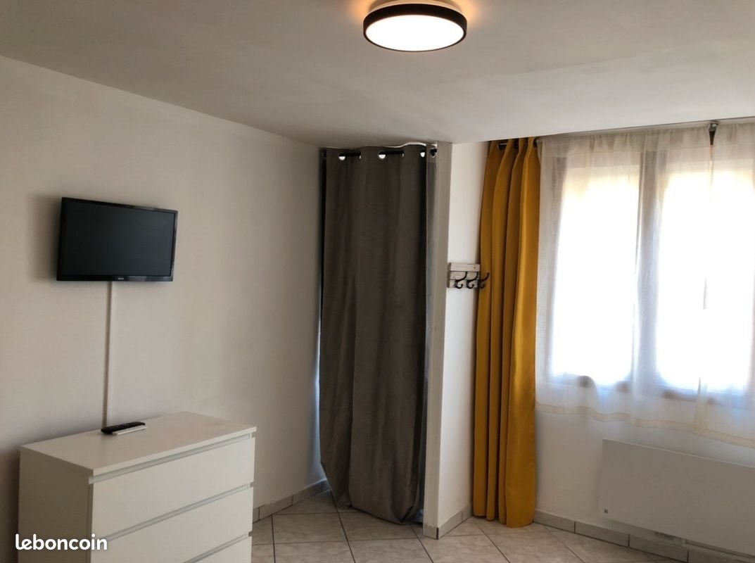 Appartement à louer, 24m², Neuville-en-Ferrain