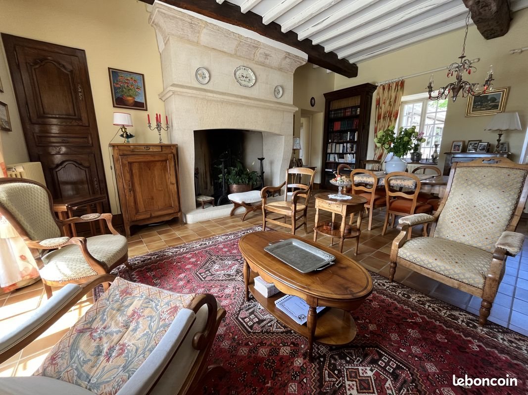 Maison à vendre, 247m², Montagnac-la-Crempse