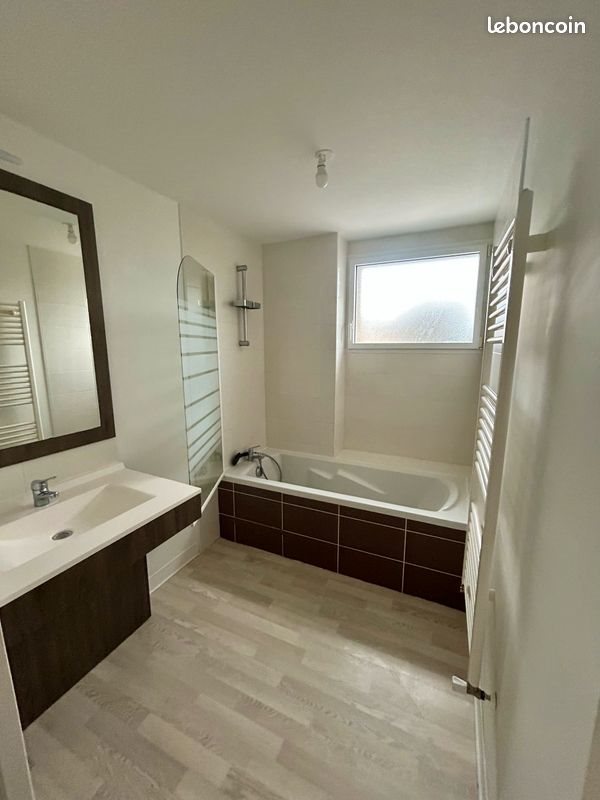 Appartement à louer, 79m², Guipavas