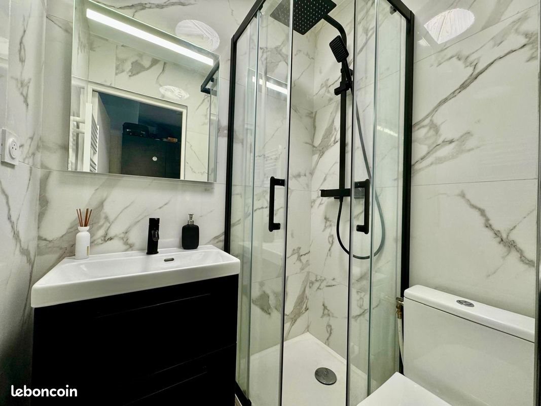 Appartement à louer, 14m², Paris 17ème