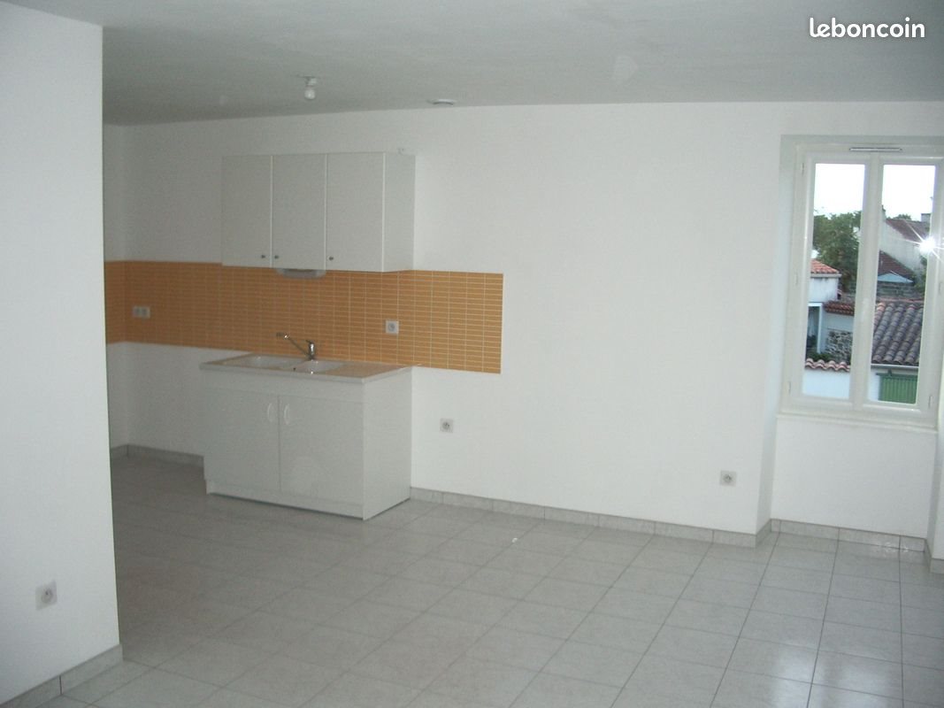 Appartement à louer, 40m², La Chaize-le-Vicomte