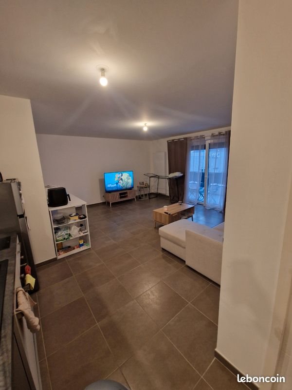 Appartement à louer, 55m², Cessy