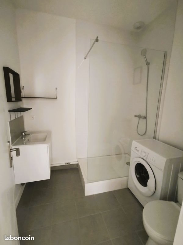 Appartement à louer, 35m², Saint-Etienne