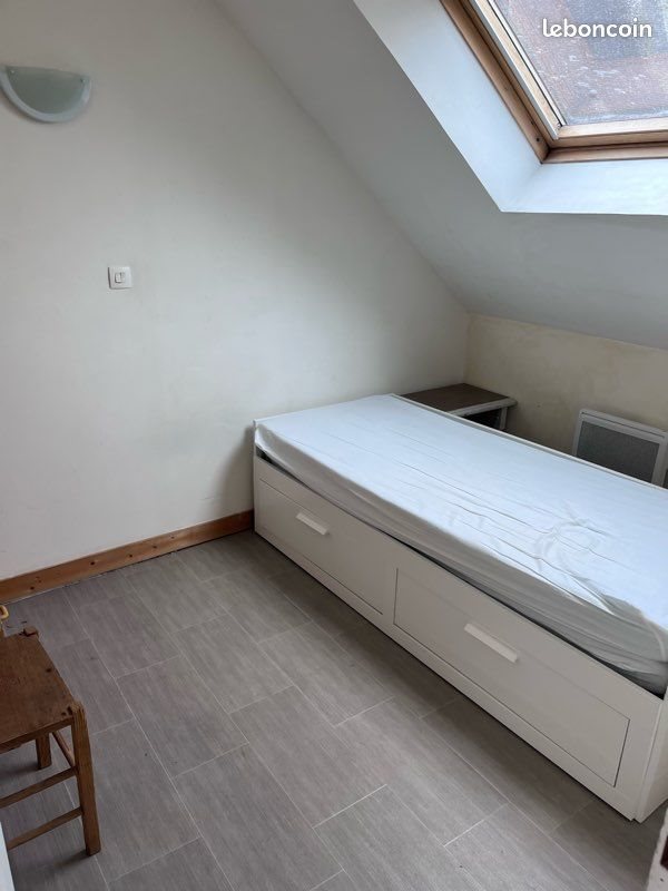 Appartement à louer, 40m², Theix