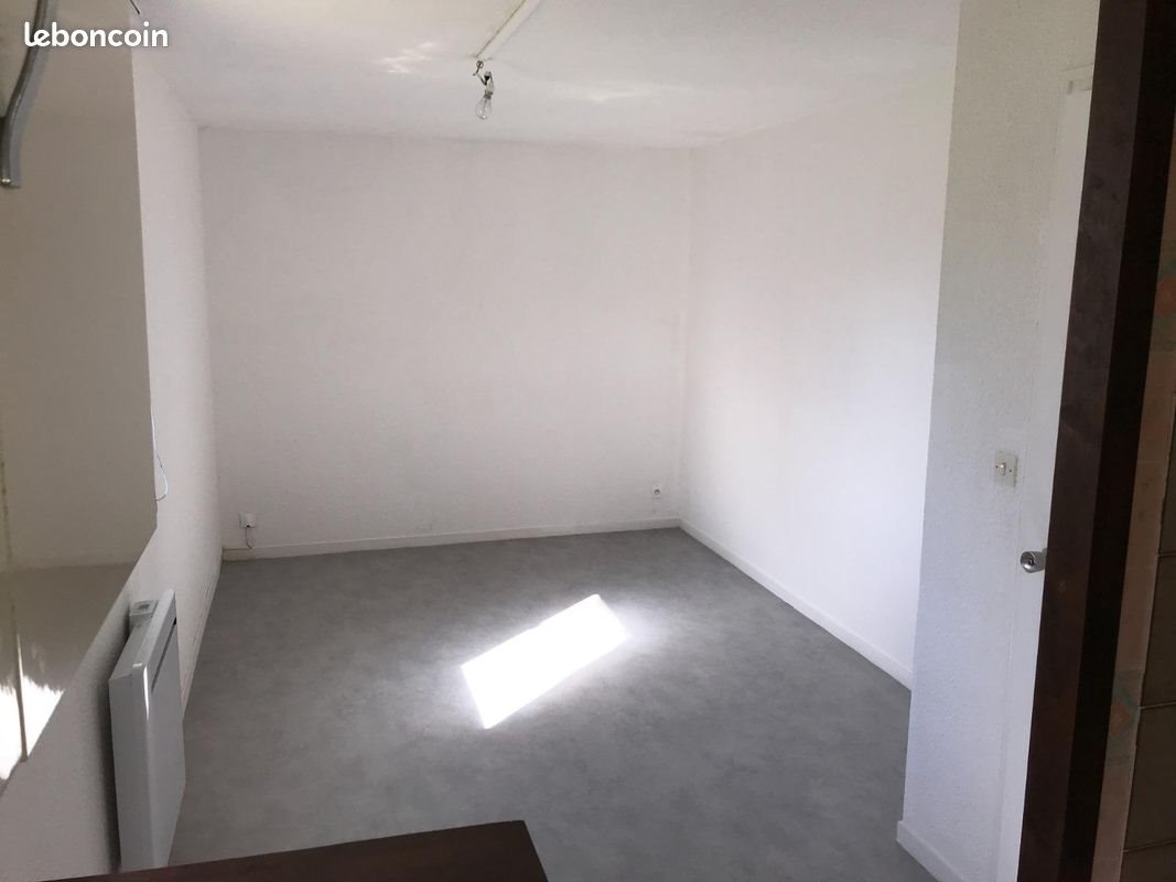 Appartement à louer, 77m², Valognes