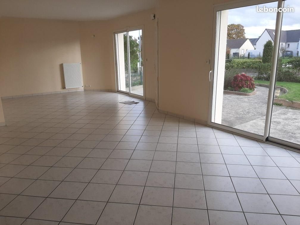 Maison à louer, 106m², Yquelon