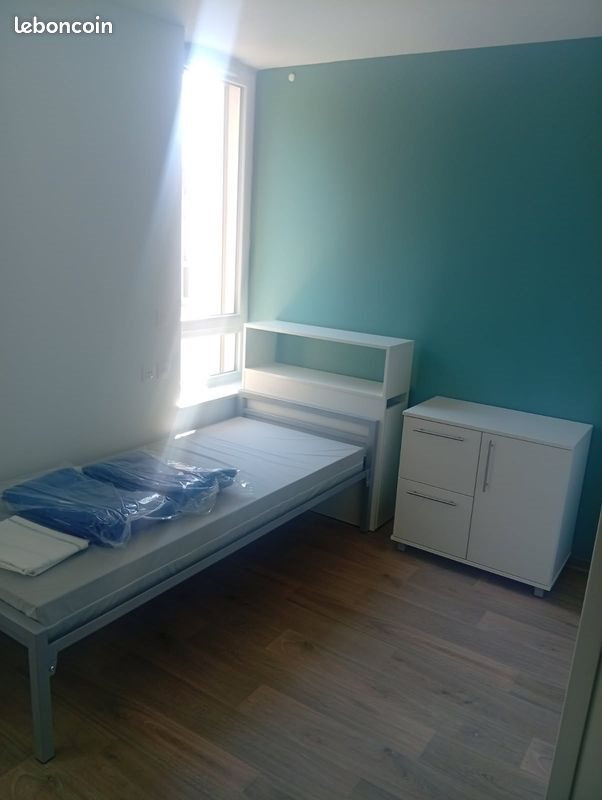 Appartement à louer, 18m², Pont-de-Chéruy