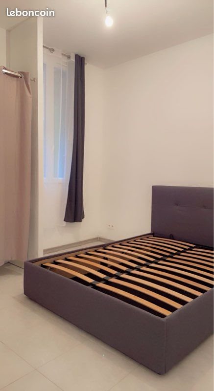 Appartement à louer, 30m², Marignane