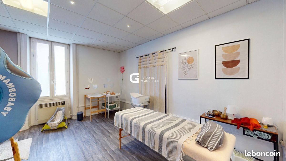 Appartement à vendre, 413m², Oyonnax