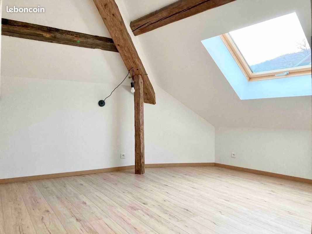 Appartement à louer, 99m², Bellecombe-en-Bauges